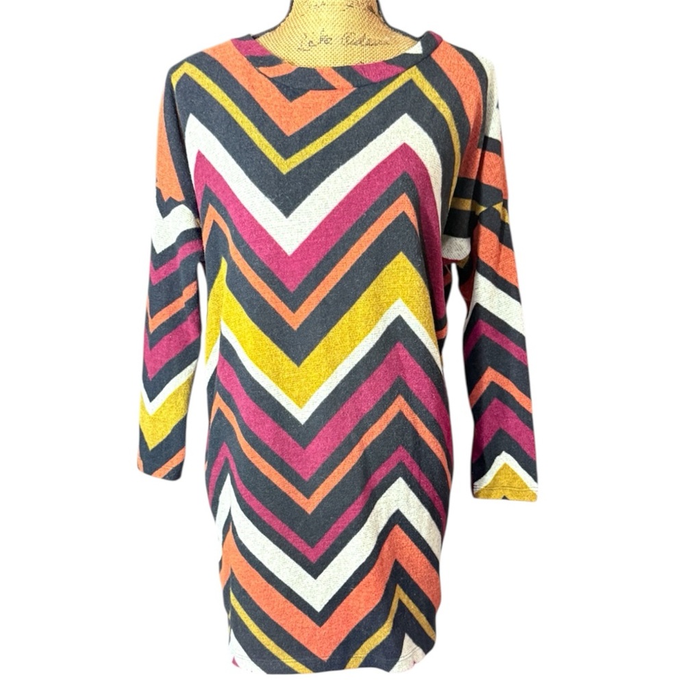 Cherish chevron patterned long sleeved dress Women’s size XS/S | ab4